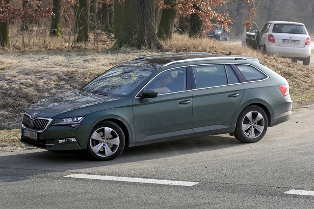 Skoda Superb modern model