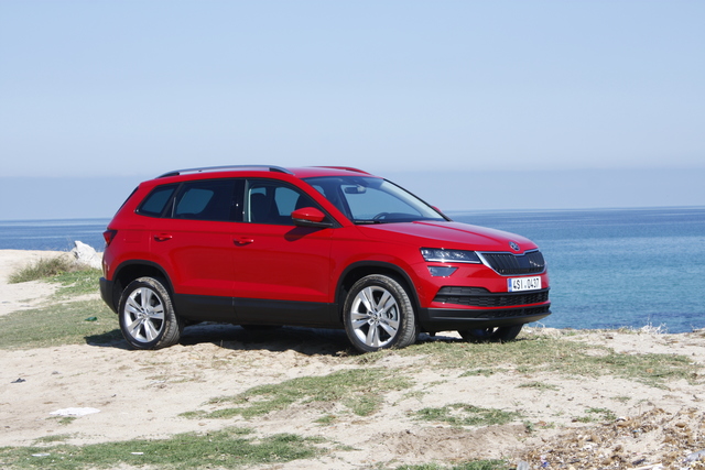 Skoda Karoq 4k photo