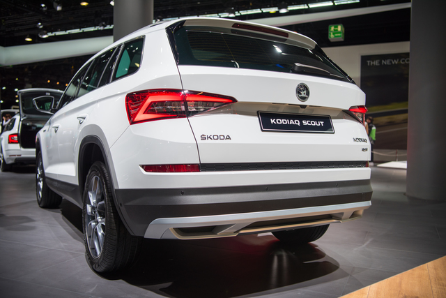 Skoda Kodiaq Scout reviews restyling Skoda Kodiaq Scout 4k model