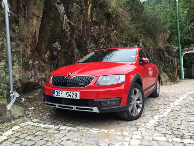Skoda Kodiaq Scout accessories big Skoda Kodiaq Scout exterior big