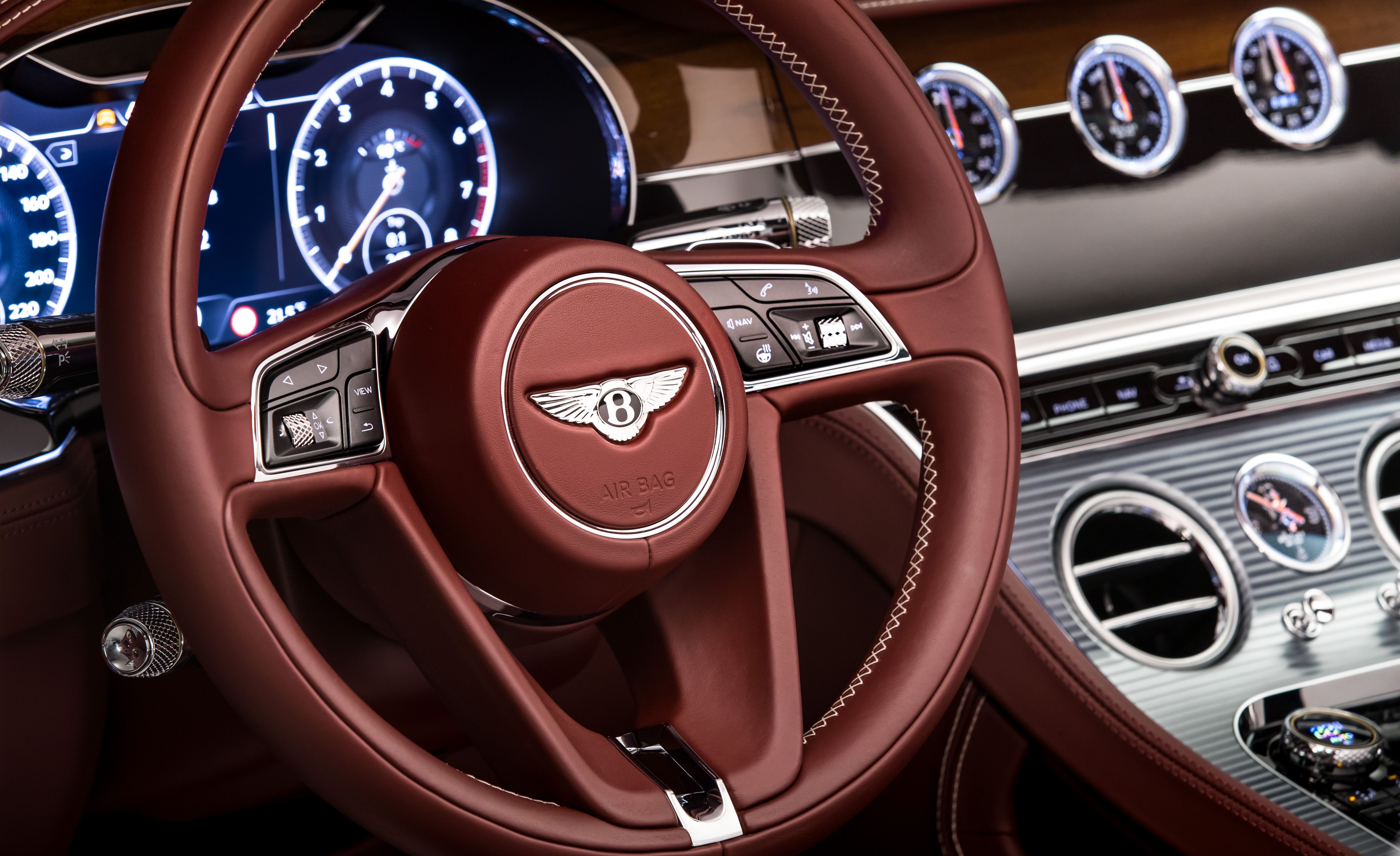 Bentley Continental GT Convertible interior 2018