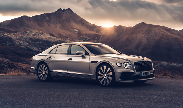 Bentley Flying Spur mod specifications