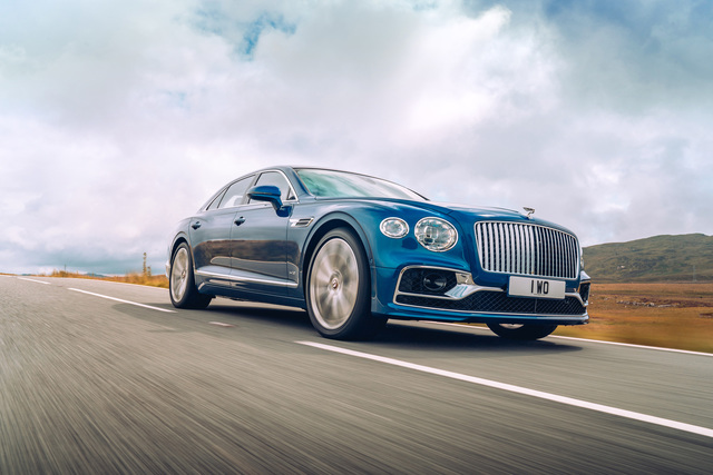 Bentley Flying Spur sedan restyling