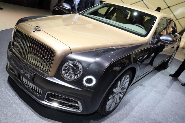 Bentley Mulsanne sedan specifications Bentley Mulsanne 4k photo