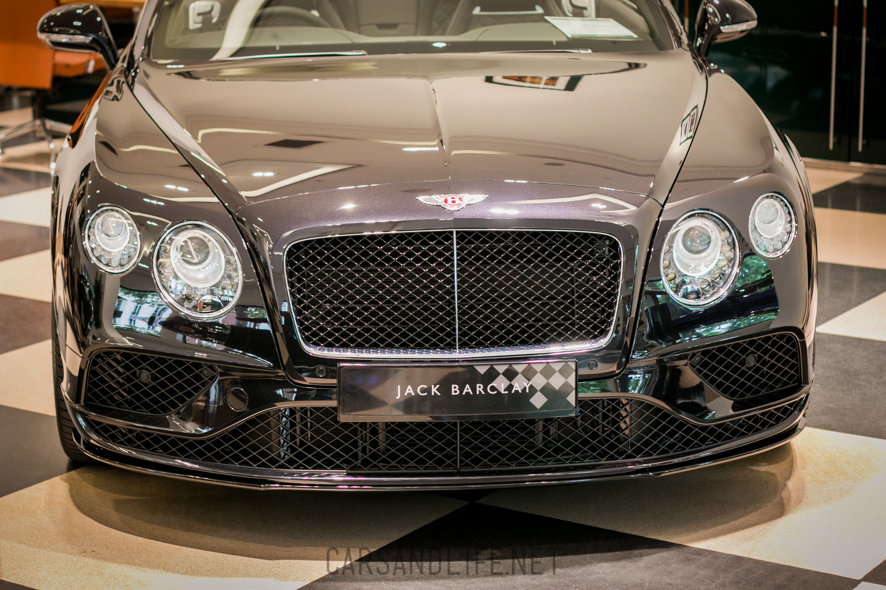 Bentley Continental GT Convertable hd specifications