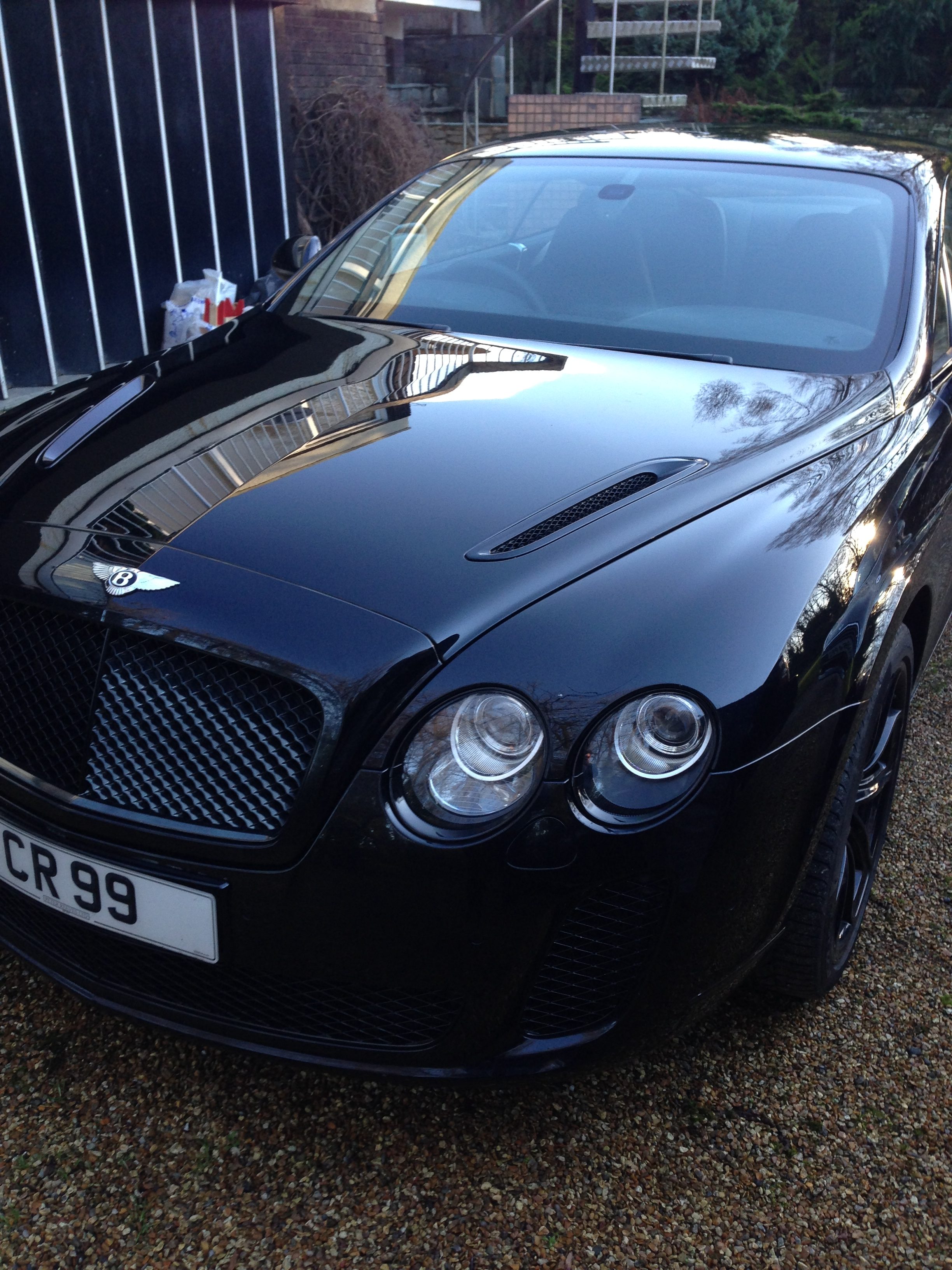 Bentley Continental Supersports reviews model