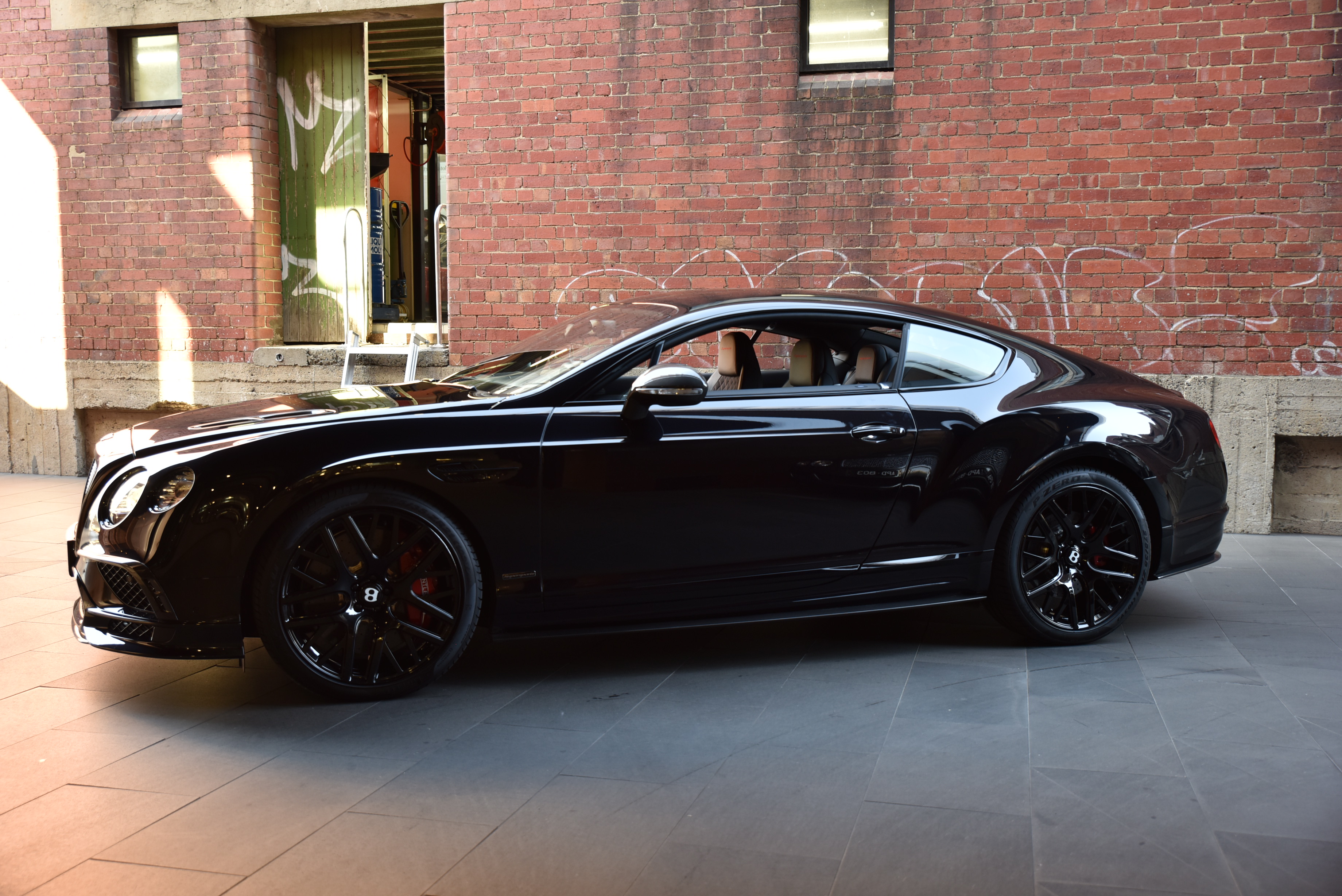 Bentley Continental Supersports coupe big