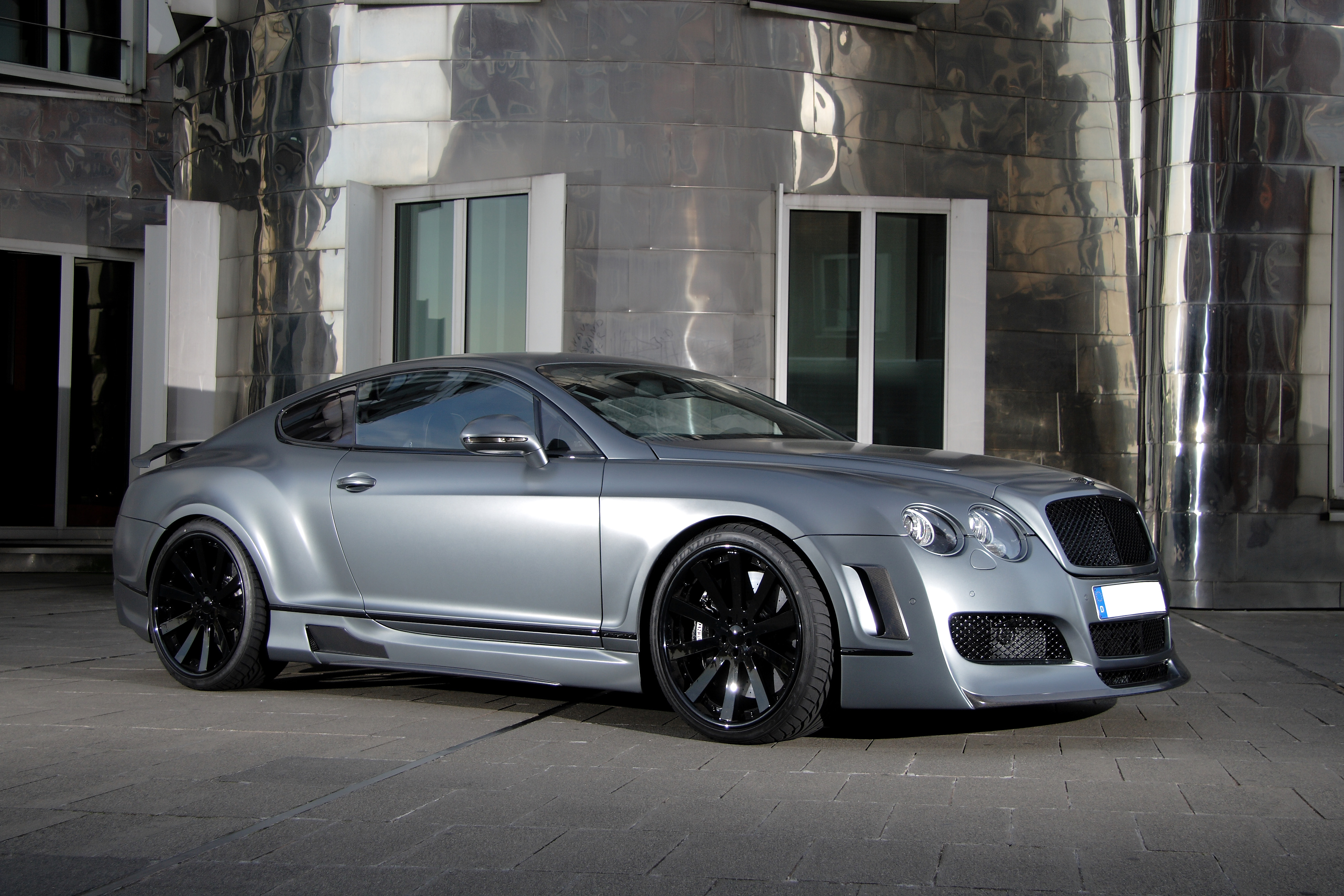 Bentley Continental Supersports modern big
