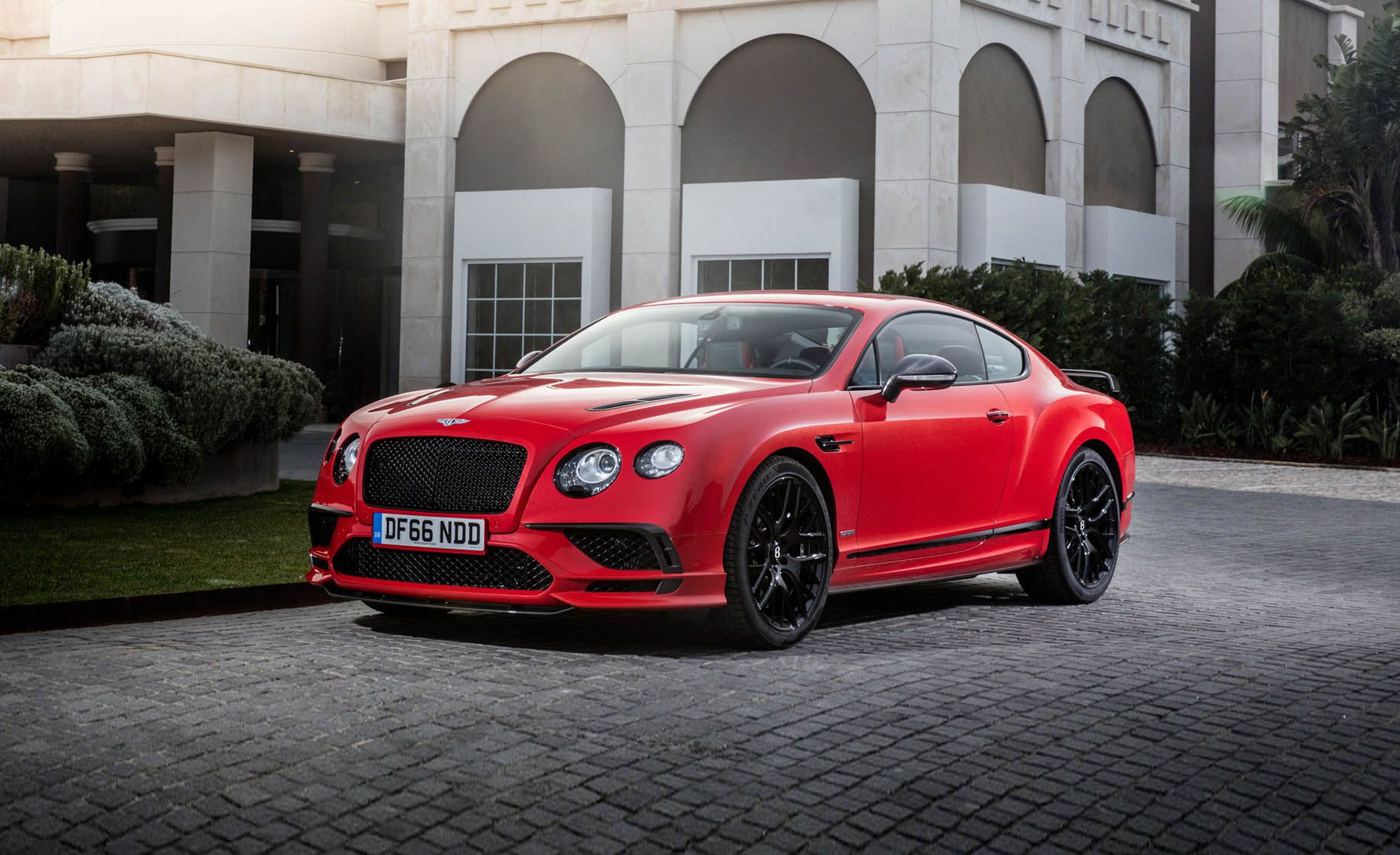Bentley Continental Supersports 4k restyling