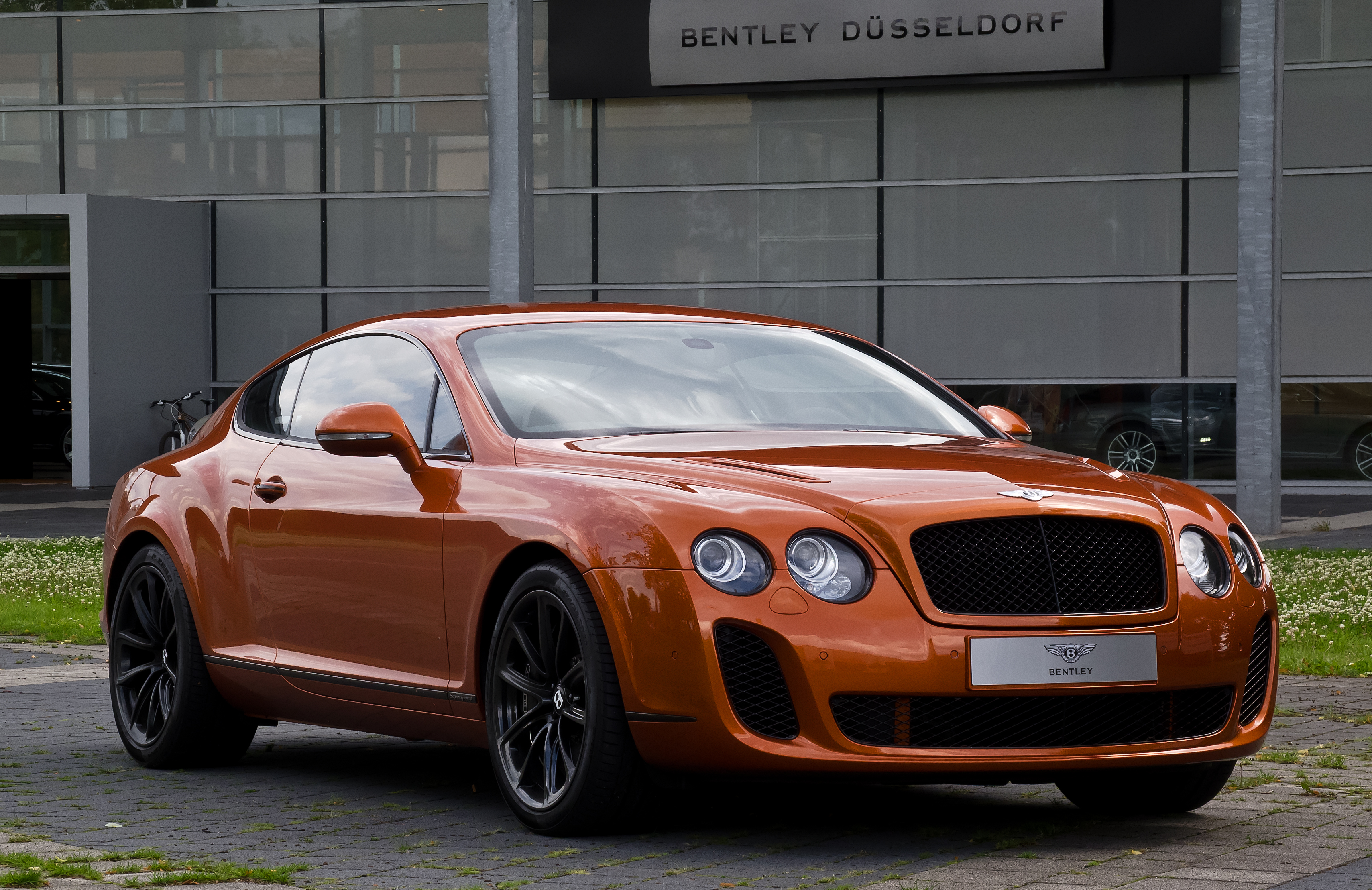 Bentley Continental Supersports mod photo