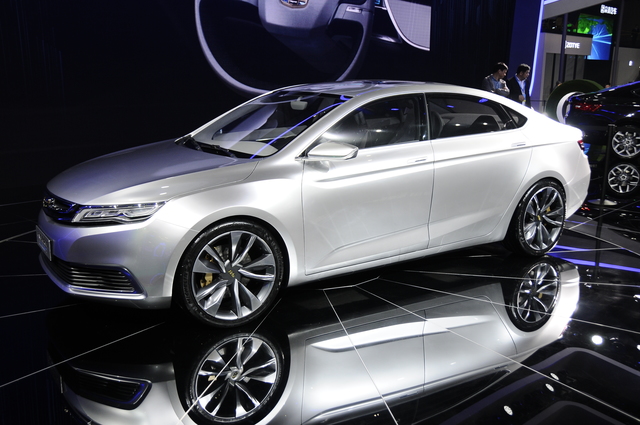 Geely Emgrand 7 modern big