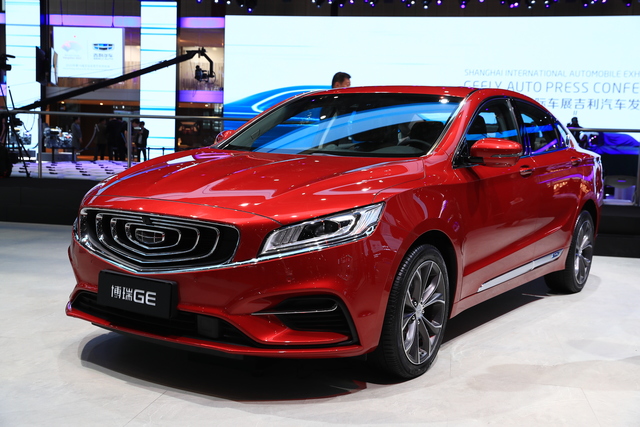 Geely Jiaji interior big Geely Jiaji minivan 2019