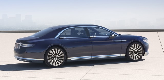 Lincoln Continental reviews photo Lincoln Continental 4k big