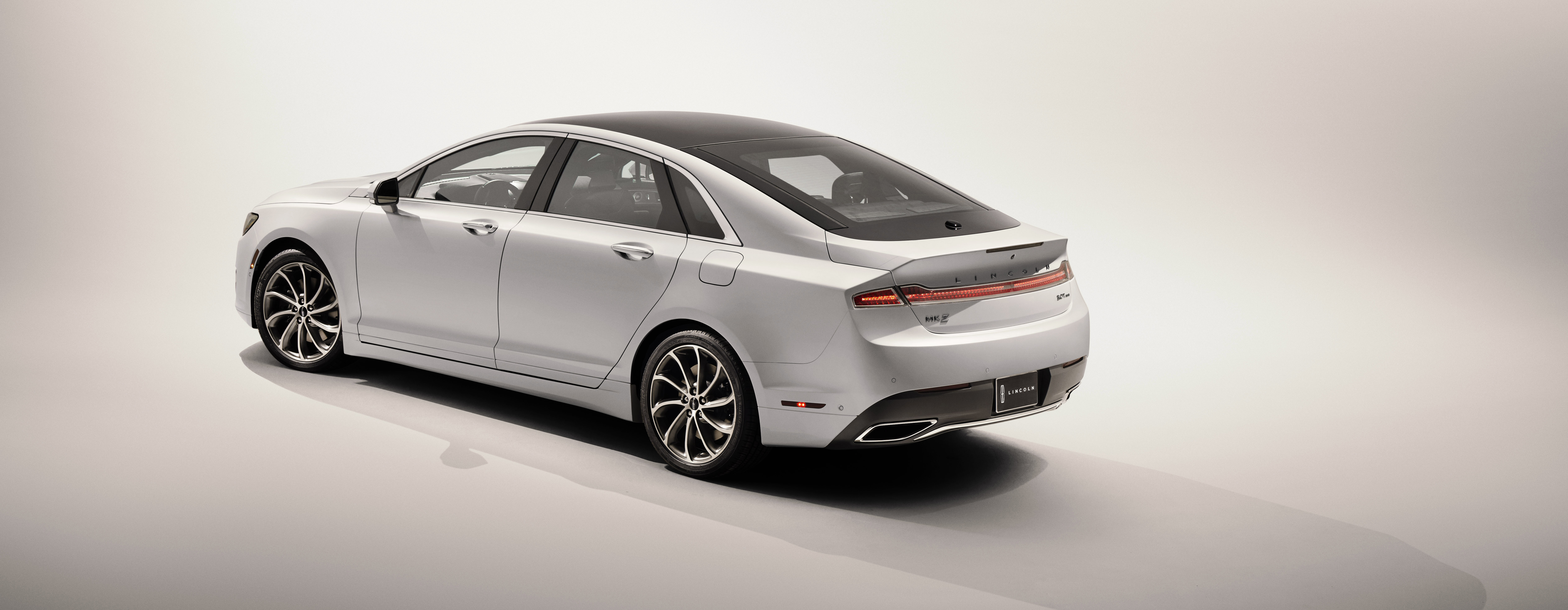 Lincoln MKZ 4k specifications
