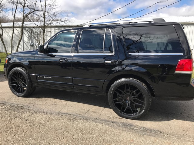 Lincoln Navigator exterior 2017 Lincoln Navigator best photo