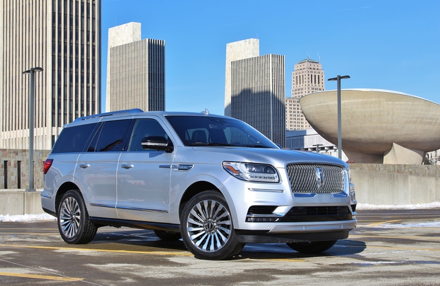 Lincoln Navigator reviews photo Lincoln Navigator interior 2017