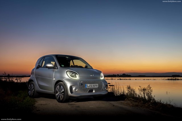 smart EQ fortwo cabrio cabriolet 2020 smart EQ fortwo cabrio modern model