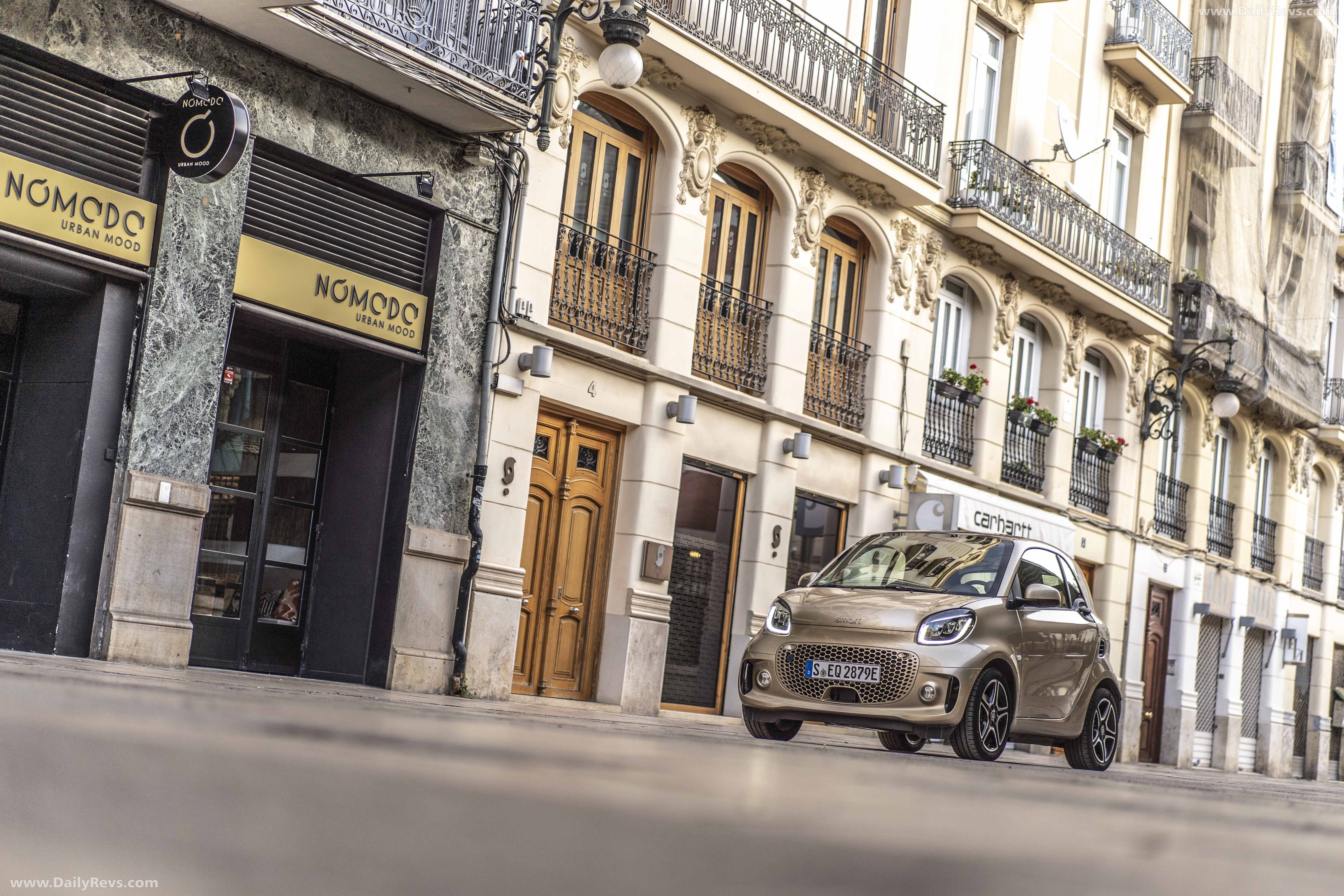 smart EQ fortwo cabrio best restyling