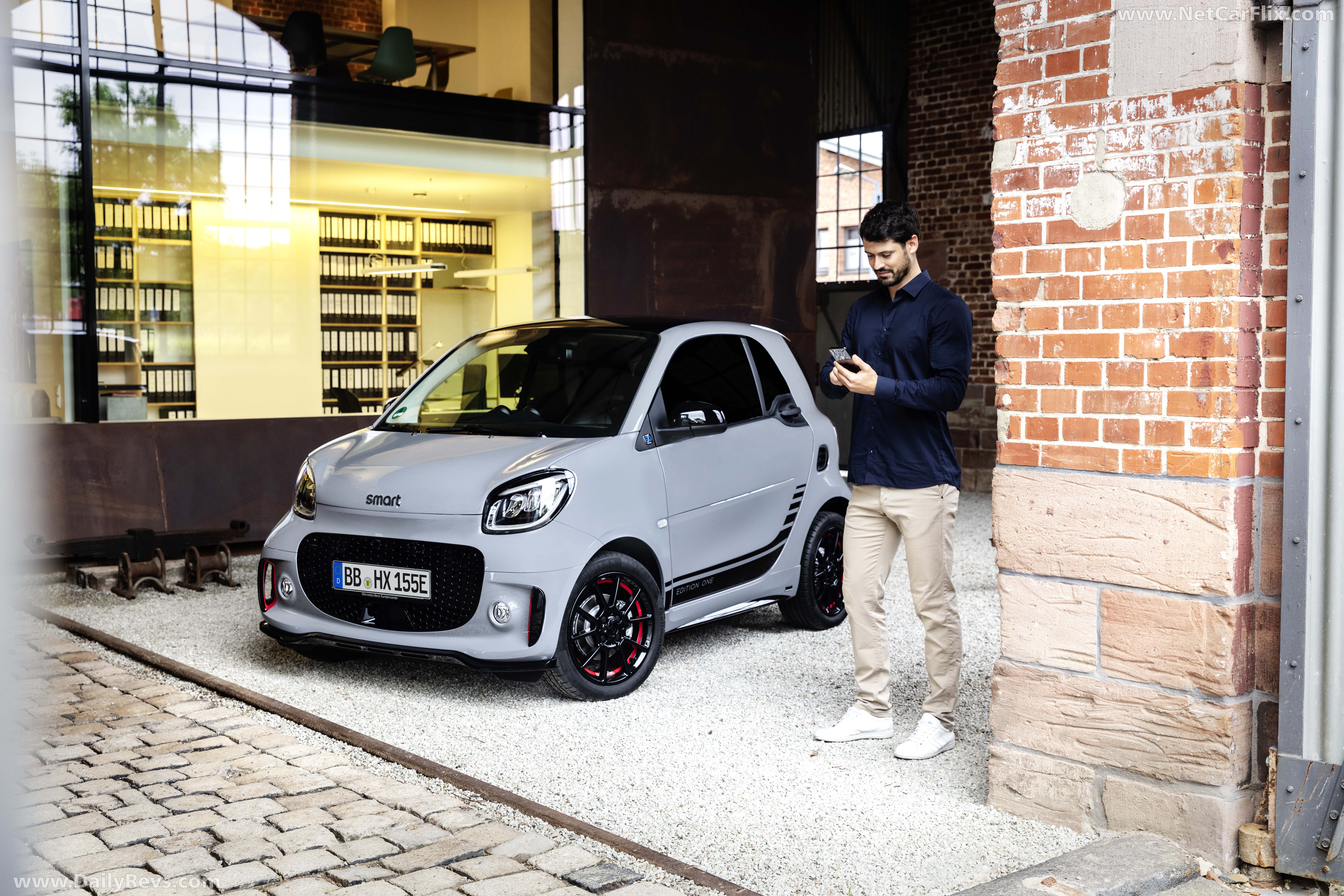 smart EQ fortwo cabrio best restyling