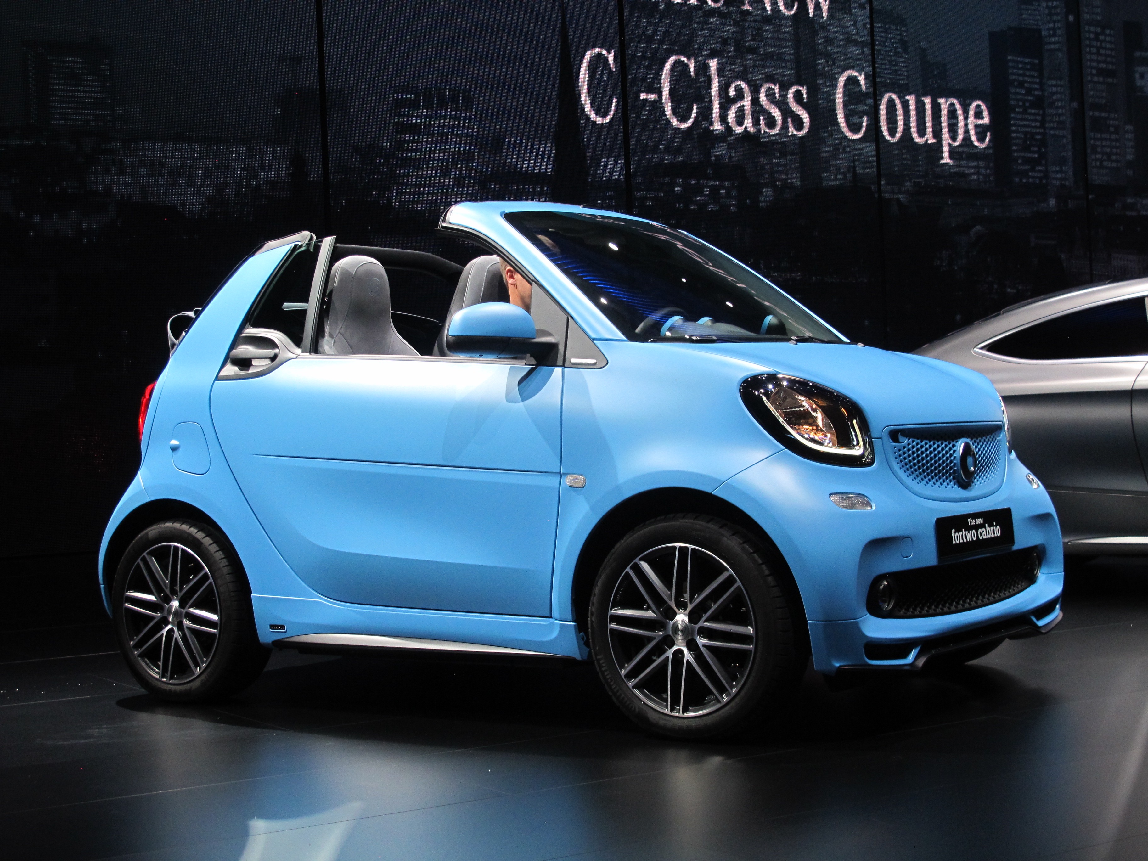 smart EQ fortwo cabrio best specifications