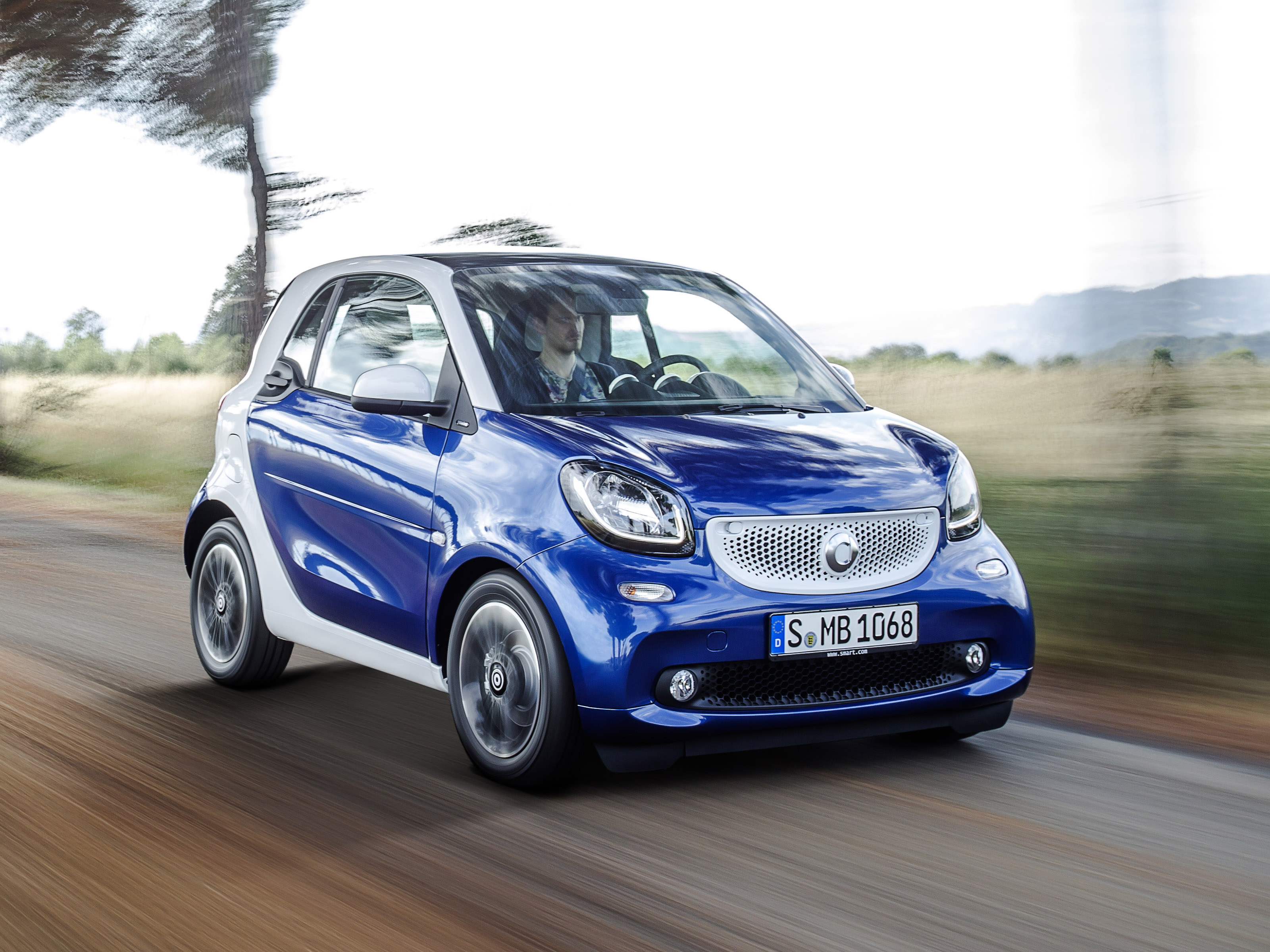 smart EQ fortwo coupe hd specifications