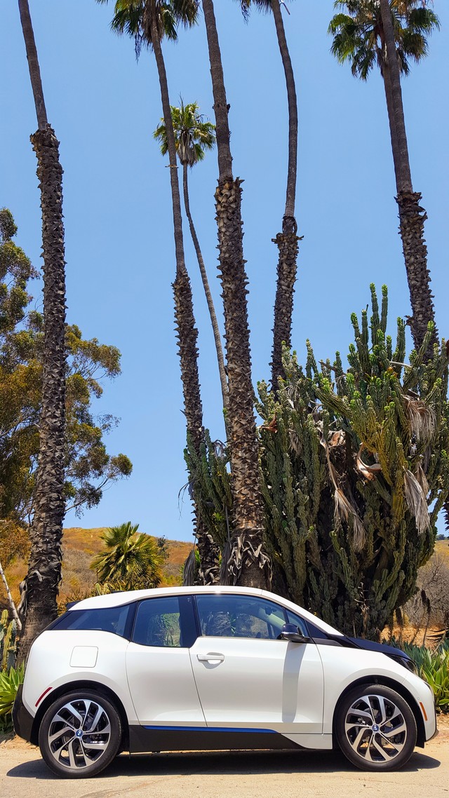 BMW i3 (I01) hatchback model