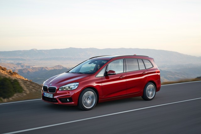 BMW 2 Series Active Tourer (F45) auto show