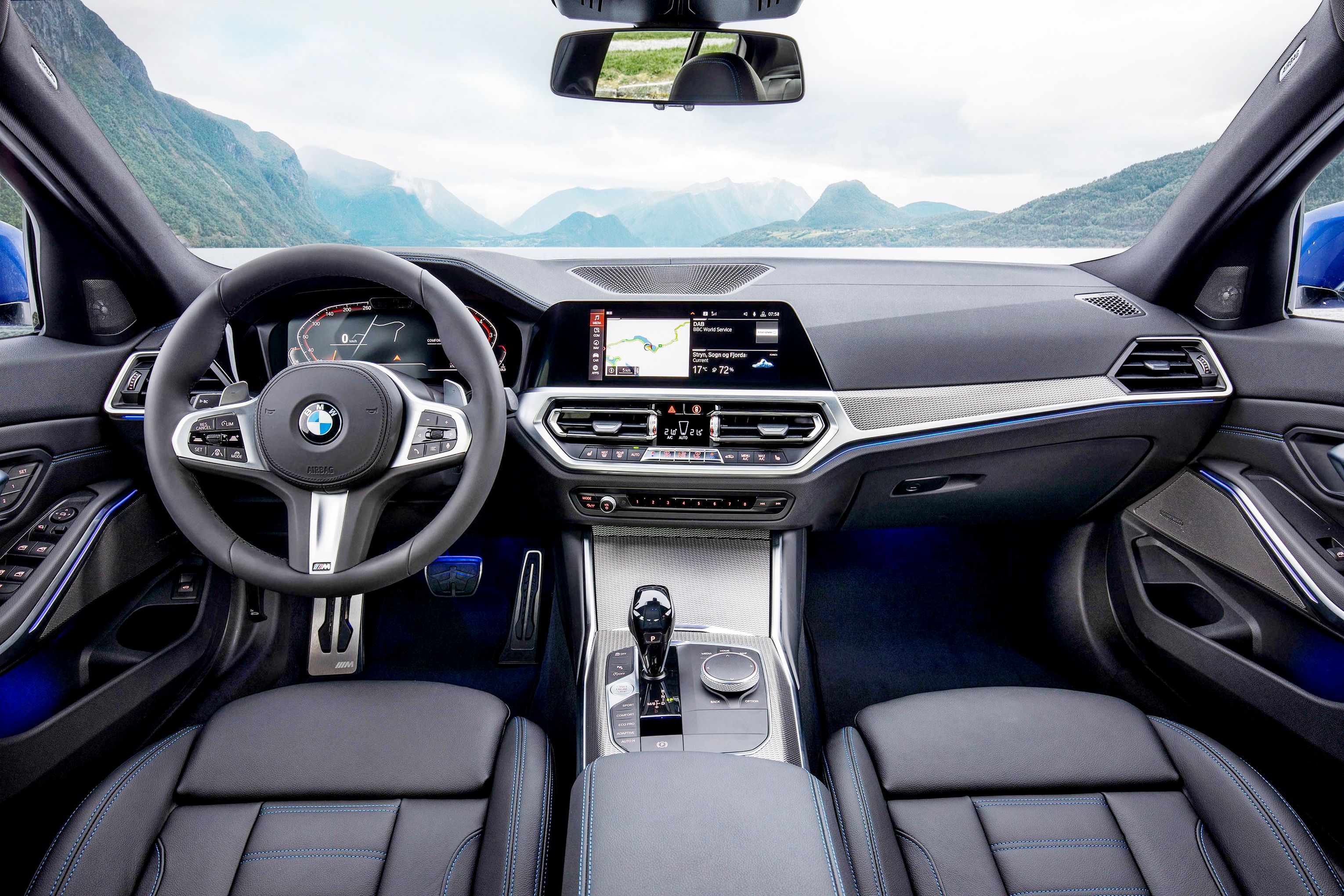 BMW 3 Series Sedan iPerformance (G20) reviews model