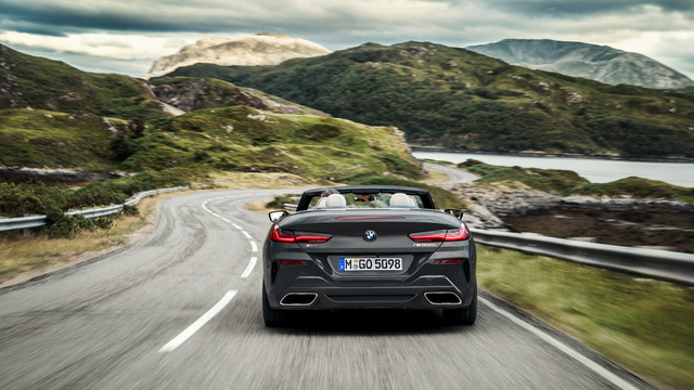BMW 8 Series Cabrio (G14) exterior 2018 BMW 8 Series Cabrio (G14) interior 2018