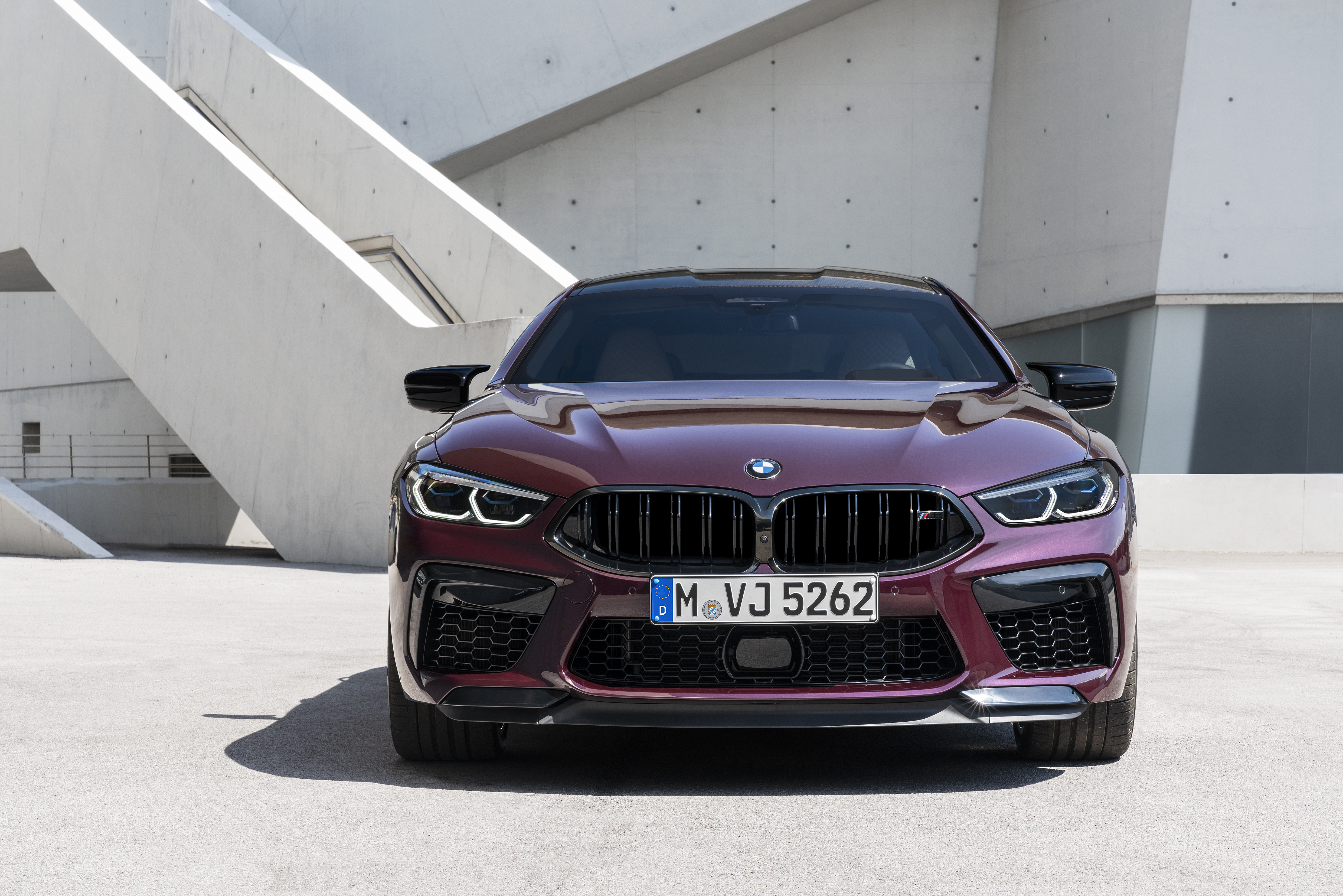BMW M8 Gran Coupe (F93) exterior specifications
