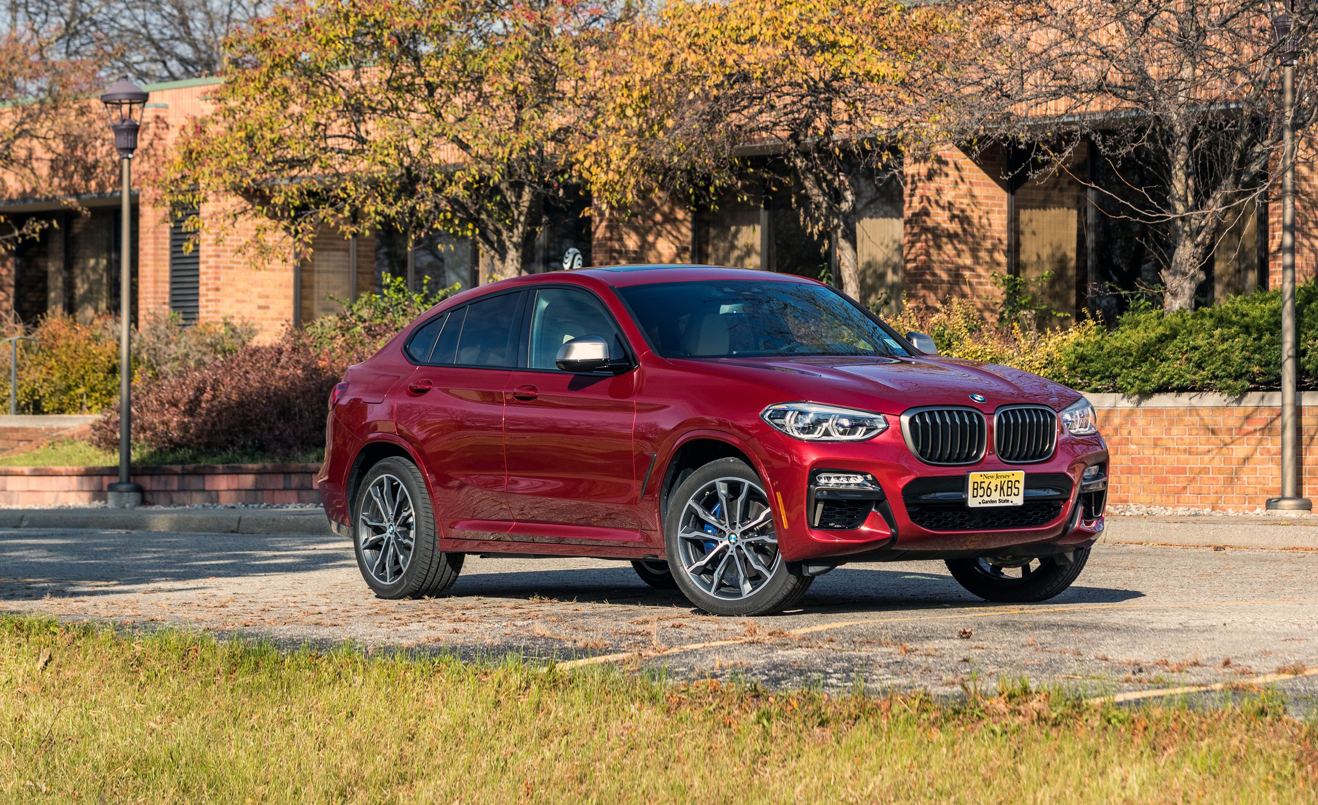 BMW X4 M (F98) modern model