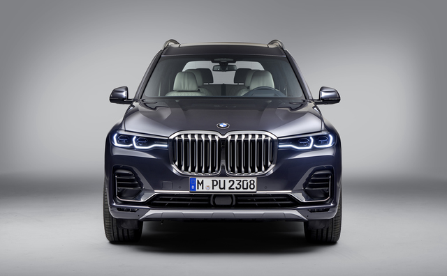 BMW X7 (G07) auto show