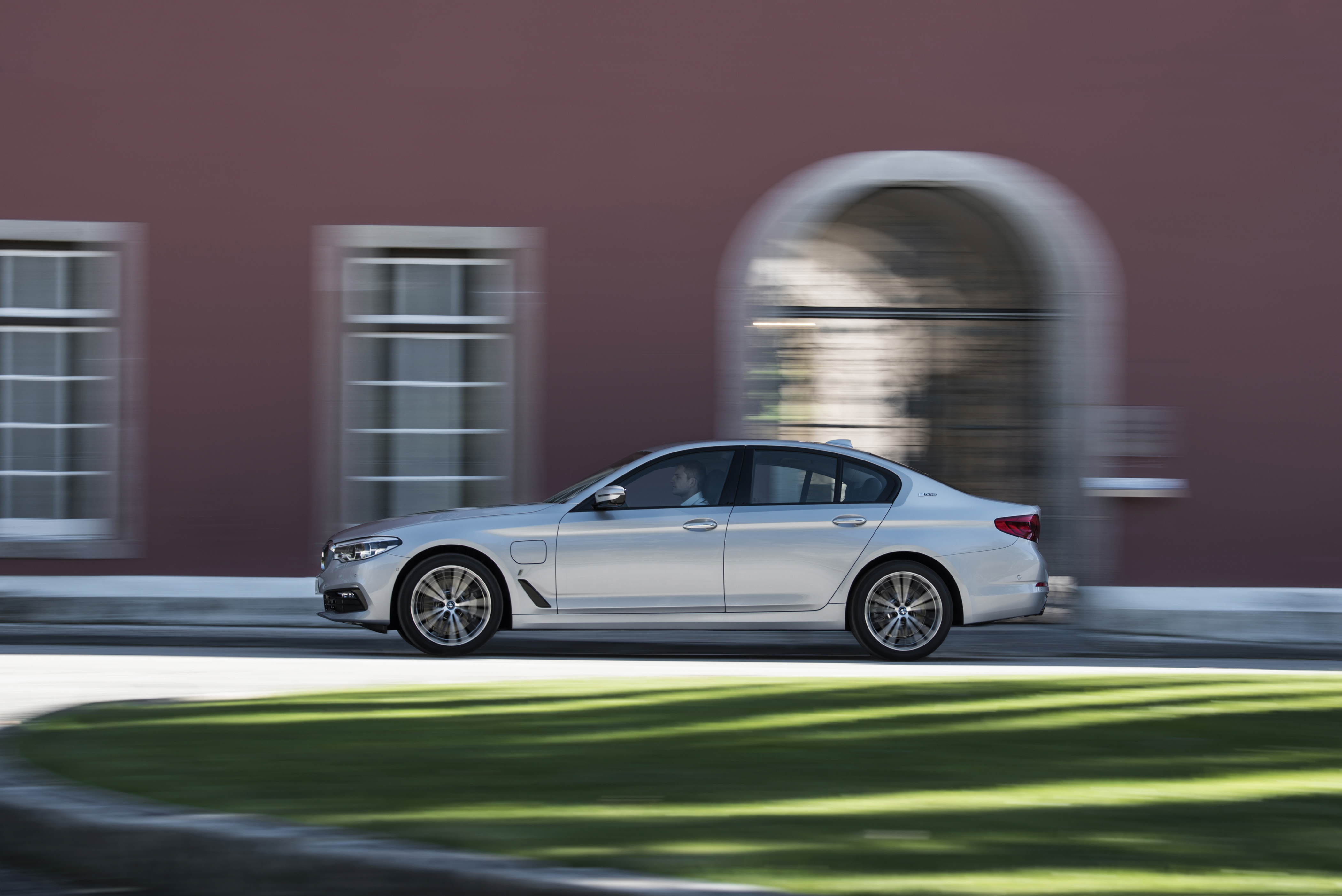 BMW 5 Series iPerformance (G30) interior 2020