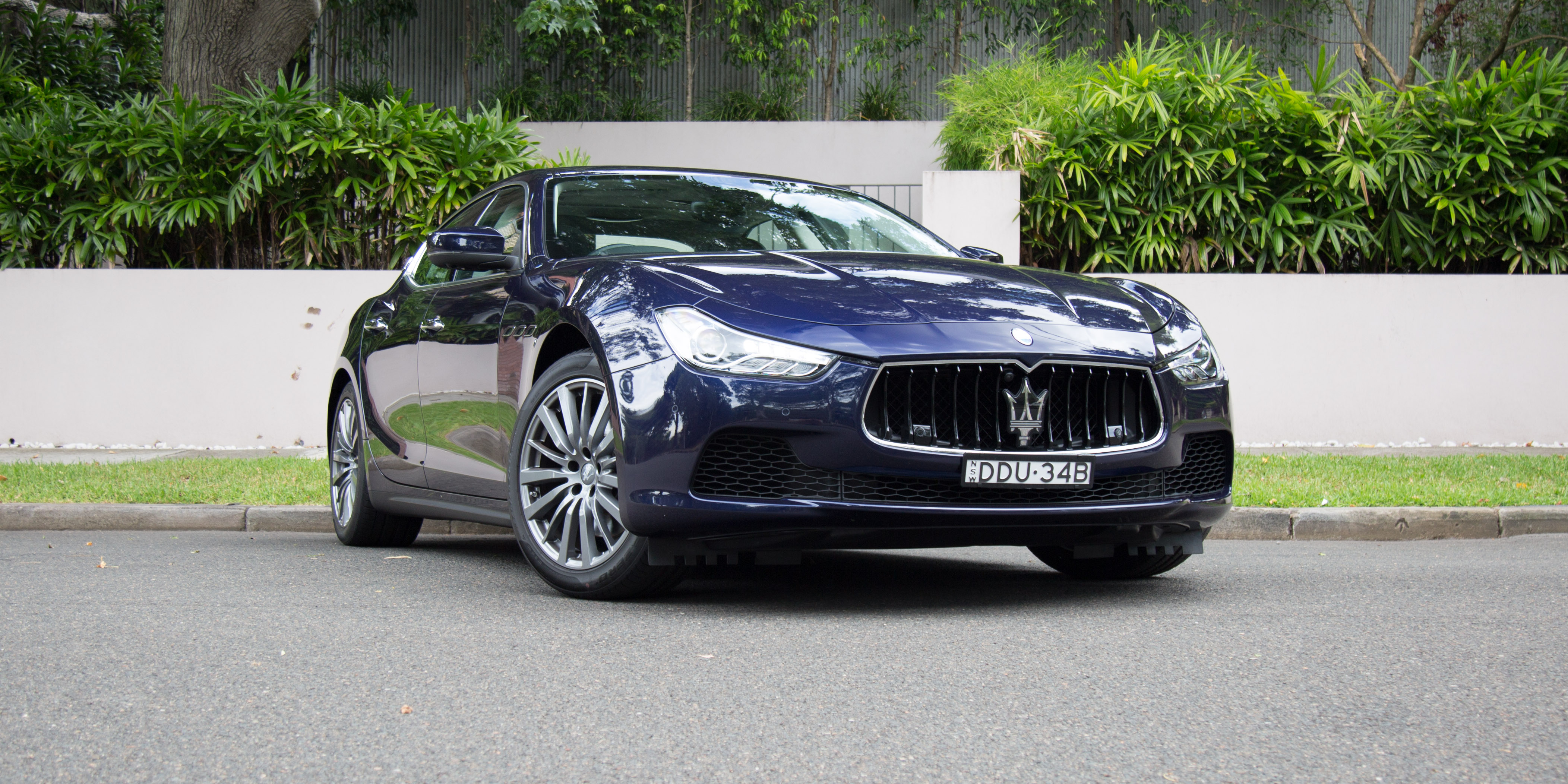 Maserati Ghibli interior specifications