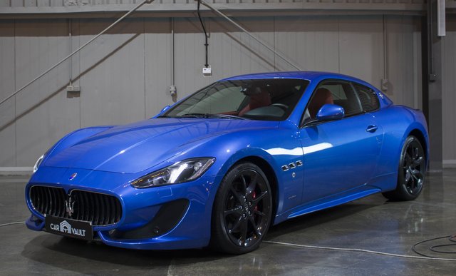Maserati GranCabrio Sport modern big