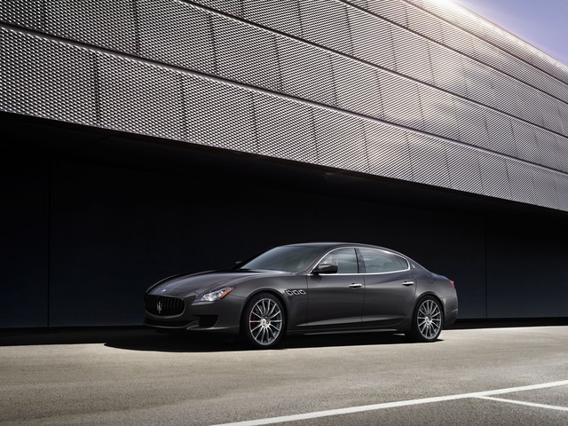 Maserati Quattroporte hd specifications