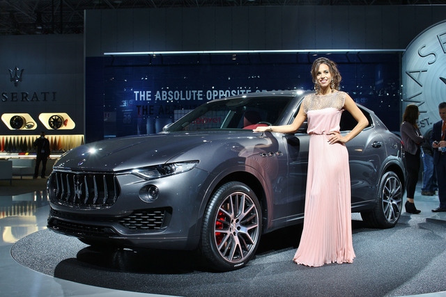 Maserati Levante modern big