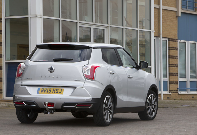 SsangYong Tivoli 4k specifications