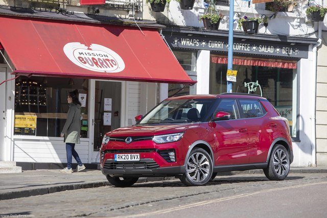 SsangYong Tivoli hd photo