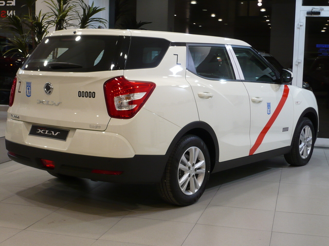 SsangYong XLV suv big