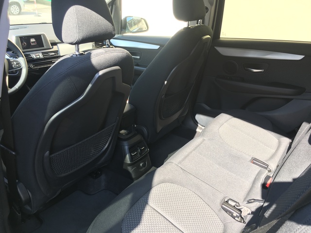 SsangYong Rodius 4k big