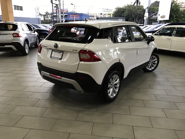 Brilliance V3 interior specifications Brilliance V3 exterior model