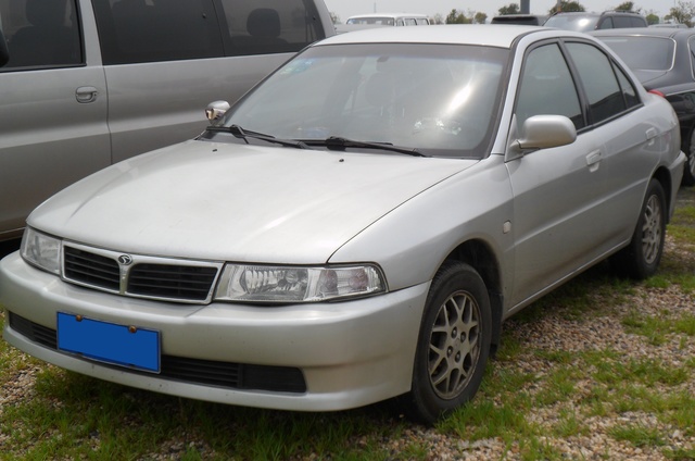 Brilliance V3 mod 2015 Brilliance V3 interior 2017