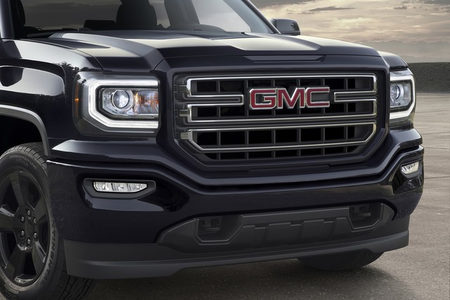 GMC Sierra interior 2018 GMC Sierra modern specifications