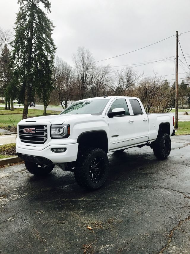 GMC Sierra reviews model GMC Sierra interior big