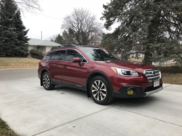 Subaru Outback reviews big Subaru Outback exterior big