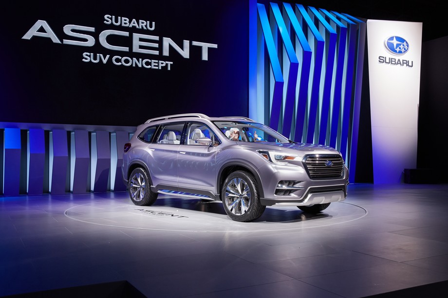 Subaru Ascent Photos and Specs. Photo: Subaru Ascent modern big and 20 ...