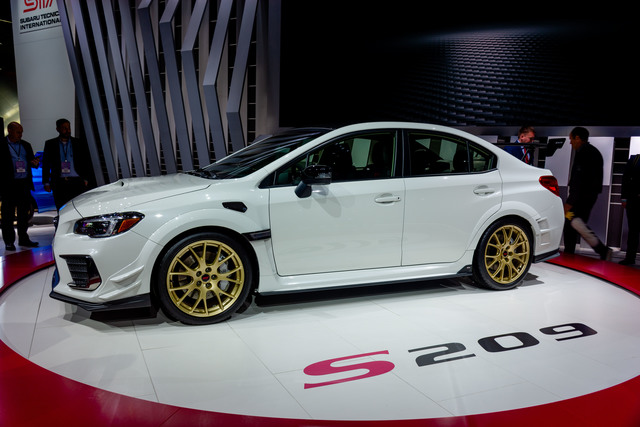 Subaru Impreza accessories specifications