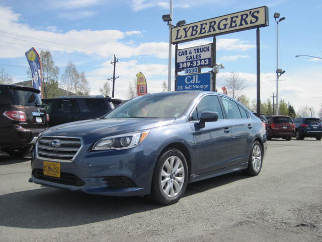 Subaru Legacy modern photo