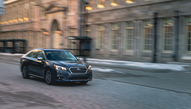 Subaru Legacy interior specifications